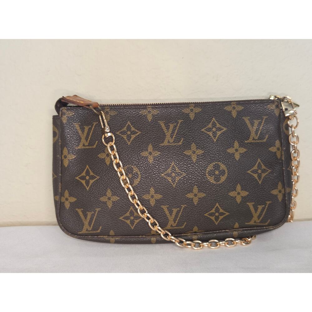 Louis Vuitton Pochette Accessoires Monogram Canvas LV Shoulder Bag AR1906 - Picture 2 of 15